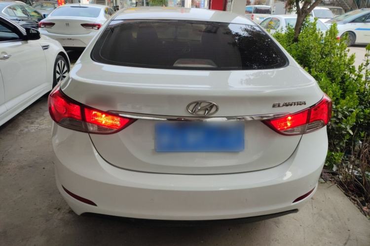 Used Hyundai Elantra (5th Generation / Langdong) 2012 1.6L Automatic Fashion Edition Rear