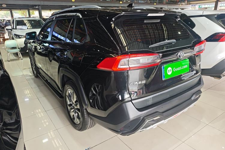 Used Toyota Wildlander 2021 2.0L CVT Two-Wheel Drive Luxury Edition Exterior 2