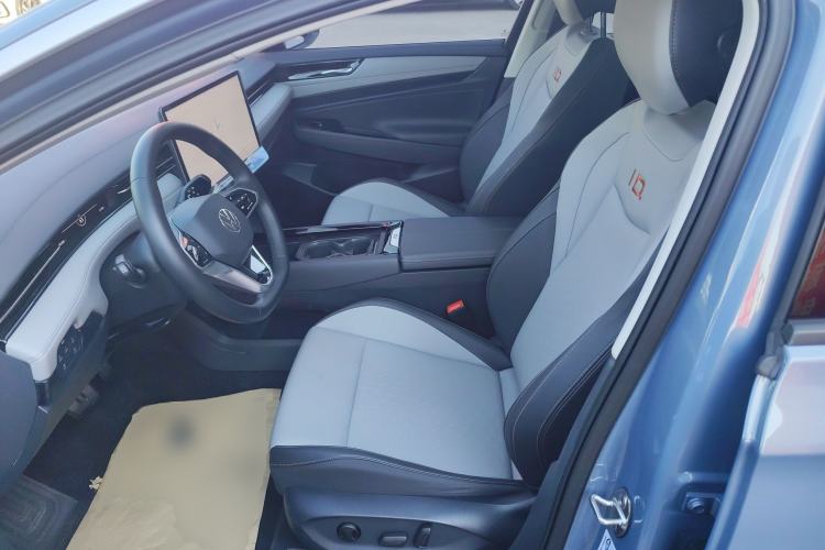 Used Volkswagen ID.7 VIZZION 2024 AIR model