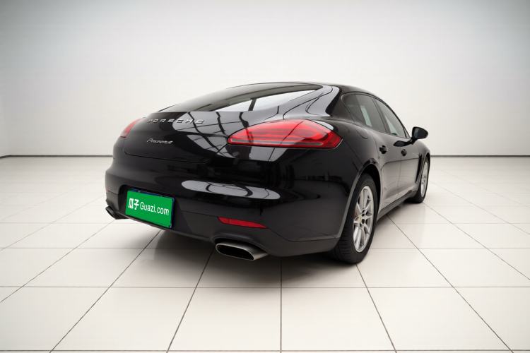 Used Porsche Panamera 2014 Panamera 4 3.0T Rear Right 45 Deg