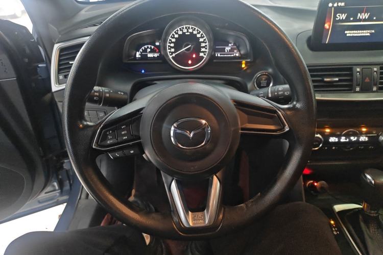 Used Mazda CX-4 2018 2.0L Automatic Two-Wheel Drive Blue Sky Exploration Version China V Standard
