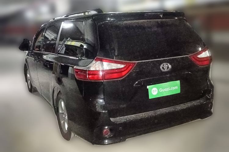 Used Toyota SIENNA 2015 3.5L Two-Wheel Drive LE
