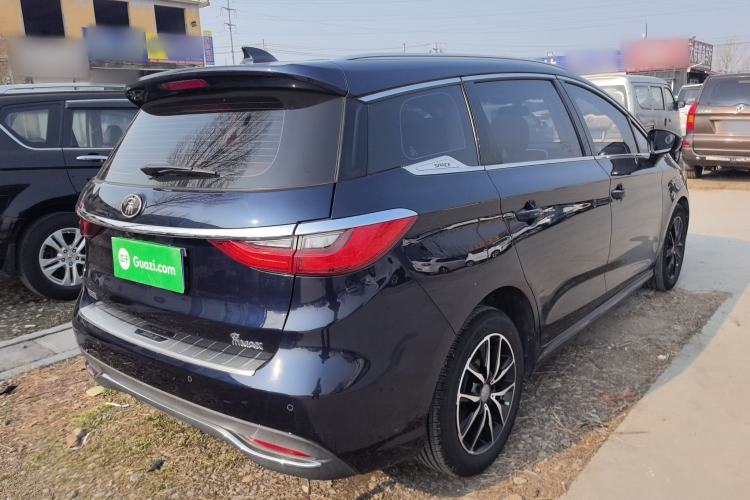 Used BYD Song MAX 2018 1.5T Automatic Smart Connect Luxury 6-Seater
