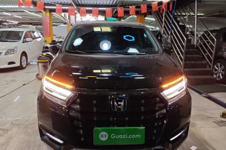 Used Honda Elysion 2022 2.0L eHEV Luxury Edition