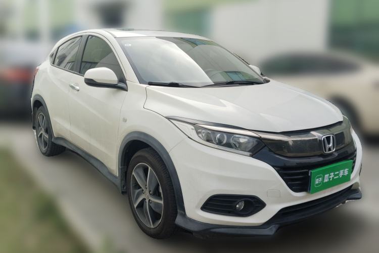 Used Honda Vezel 2020 1.5L CVT Pioneer Edition Front Right 45 Deg