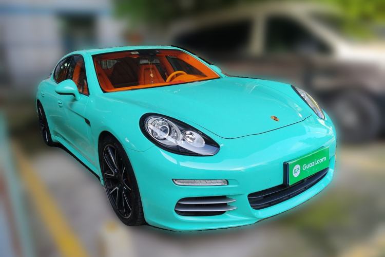 Used Porsche Panamera 2014 Panamera 4 3.0T Front Right 45 Deg