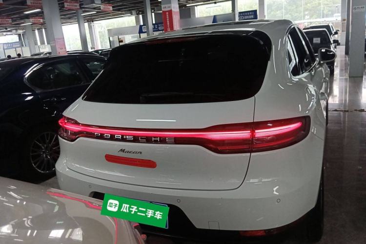 Used Porsche Macan 2021 Macan 2.0T