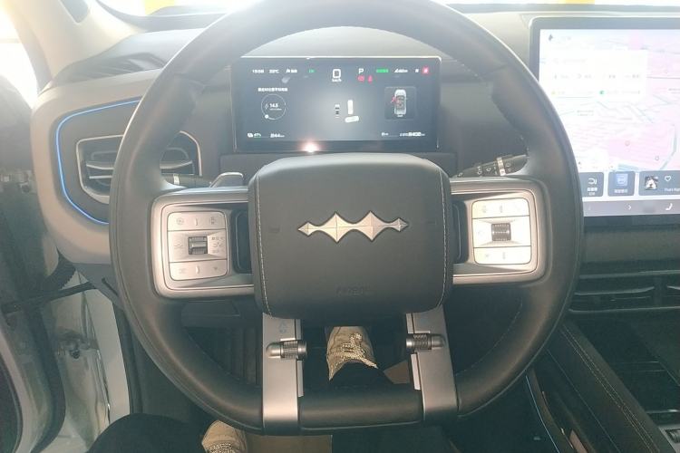 Used Formula Leopard Titanium 3 2025 501KM All-Wheel Drive Intelligent Driving Ultra Version