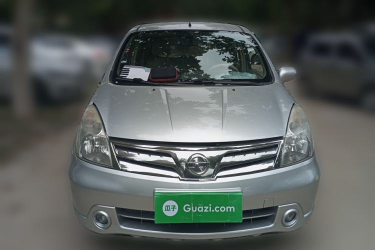 Used Nissan Livina 2010 Jingyue Edition 1.6L Manual All-Around Model