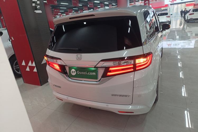 Used Honda Odyssey 2018 2.4L Supreme Edition