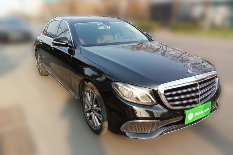 Used Mercedes-Benz E-Class 2019 Restyled E 300 L Luxury Edition Front Right 45 Deg