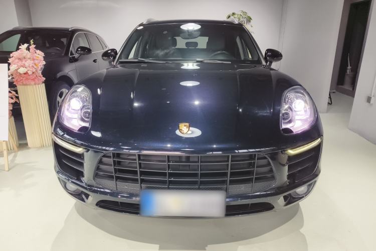 Used Porsche Macan 2014 Macan 2.0T
