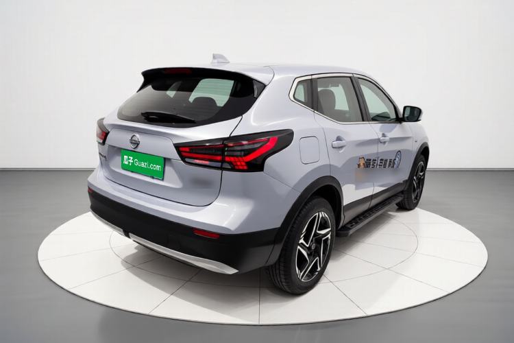 Used Nissan Qashqai 2025 Honor 2.0L CVT XV+ Leading Edition
