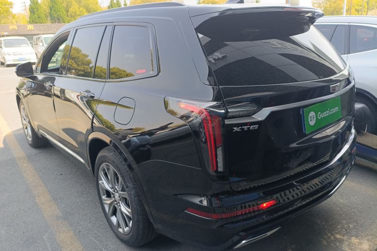 Used Cadillac XT6 2020 28T Six-Seater Luxury Sporty Enjoy-the-Comfort Safety Edition Exterior 2