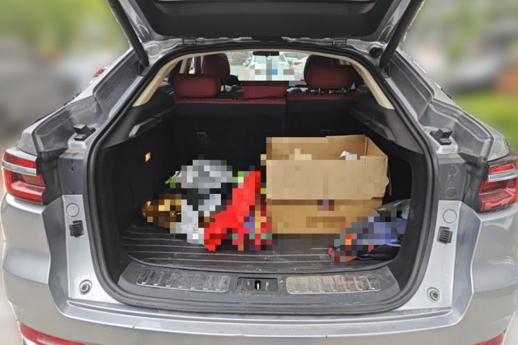 Used CHANGAN CS85 COUPE 2019 1.5T DCT Luxury Version China VI Standard
