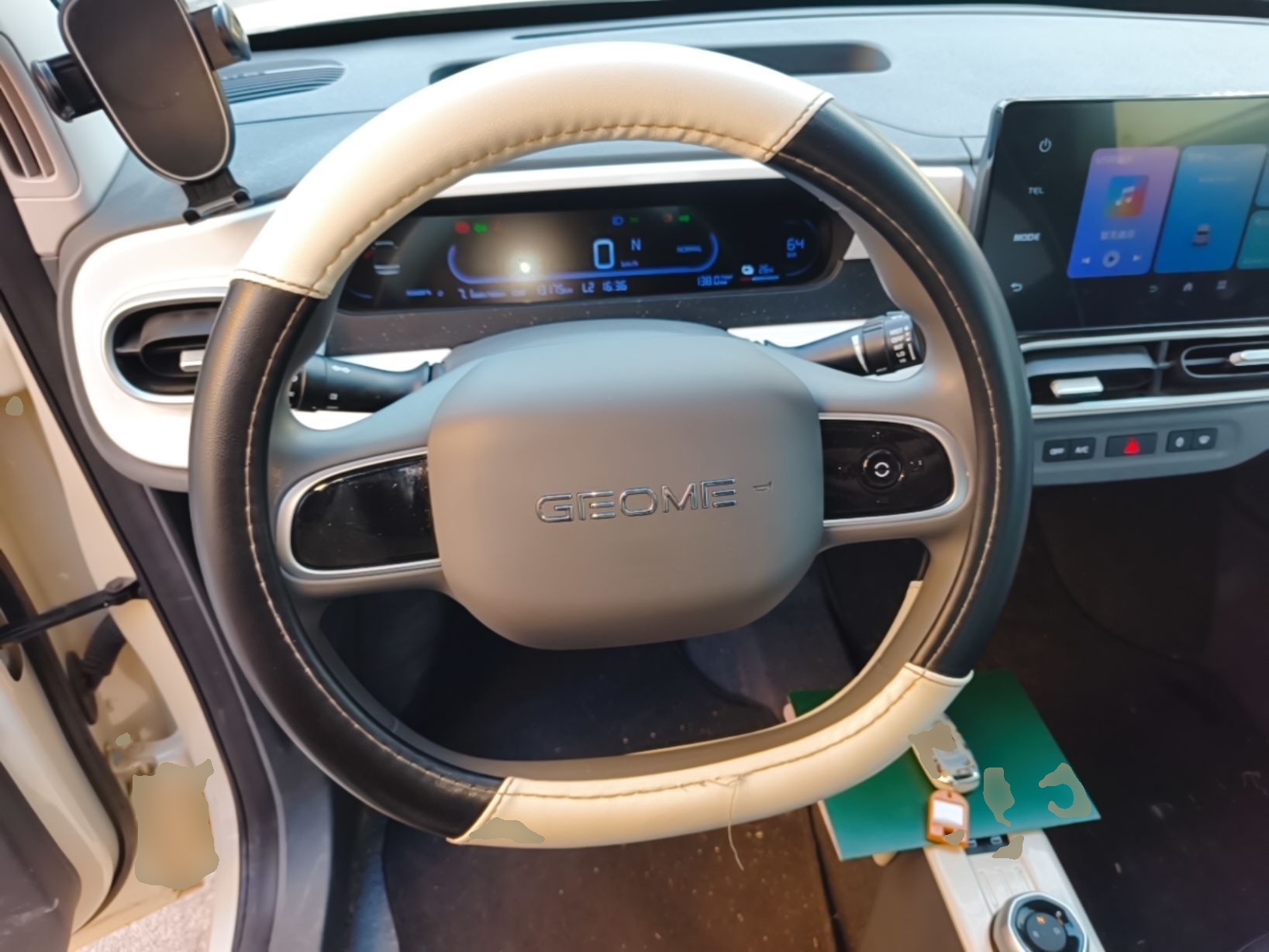Geely Galaxy Panda 2025 210 km – Yuanqi Bear — снимка 13