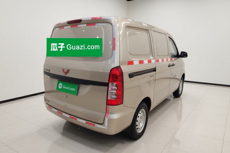Used Wuling Hongguang V 2021 1.5L Jingqu Edition Enclosed-Window Vehicle LAR Exterior 5