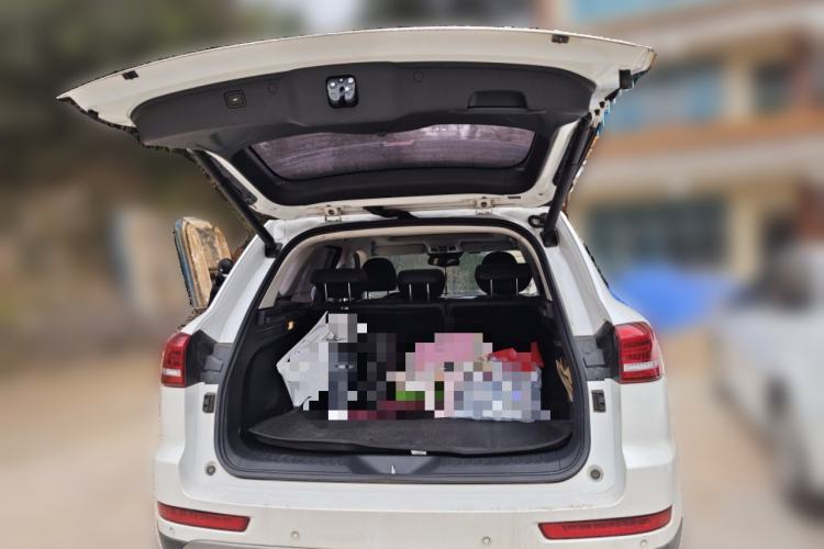 Used Haval H7 2017 Red-Label H7 2.0T Automatic Prestige Model
