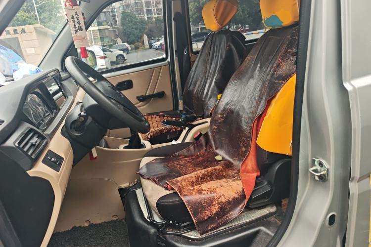 Used CHANGAN KUAYUE Xing V3 2022 1.5L Gasoline Comfort Edition 5-Seater Minivan JL473QH Left Front Seat