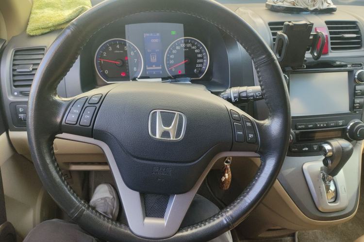 Used Honda CR-V 2010 2.4L automatic four-wheel drive luxury version