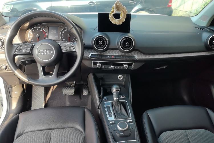 Used Audi Q2L 2021 35 TFSI Fashionable and Elegant Model
