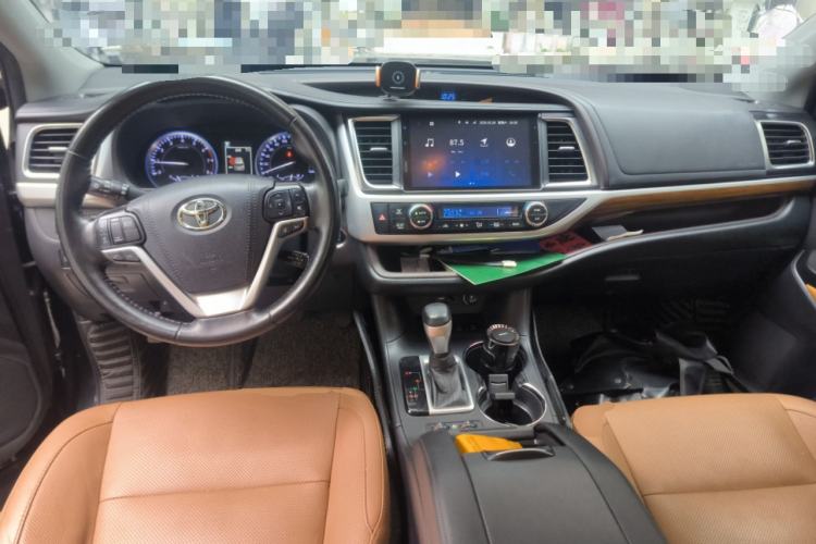 Used Toyota Highlander 2020 2.0T Four-Wheel Drive Millionth Anniversary Edition 7 Seats
