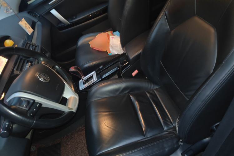 Used MG 6 2010 Hatchback 1.8T Automatic Elite Edition Left Front Seat