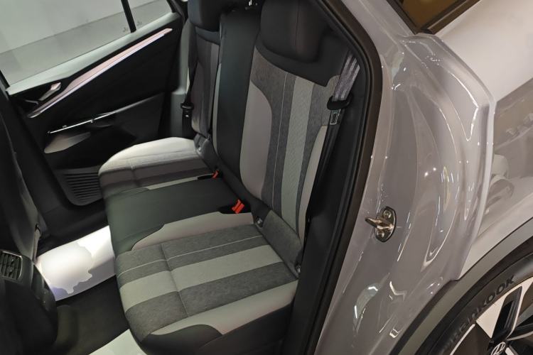 Used Volkswagen ID.4 CROZZ 2025 Pure Edition Left Rear Seat