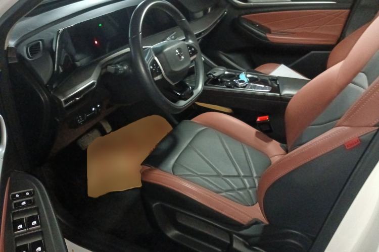 Used CHANGAN Eado 2023 Changan Edition PLUS Blue Whale NE 1.4T GDI DCT Prestige Version Left Front Seat