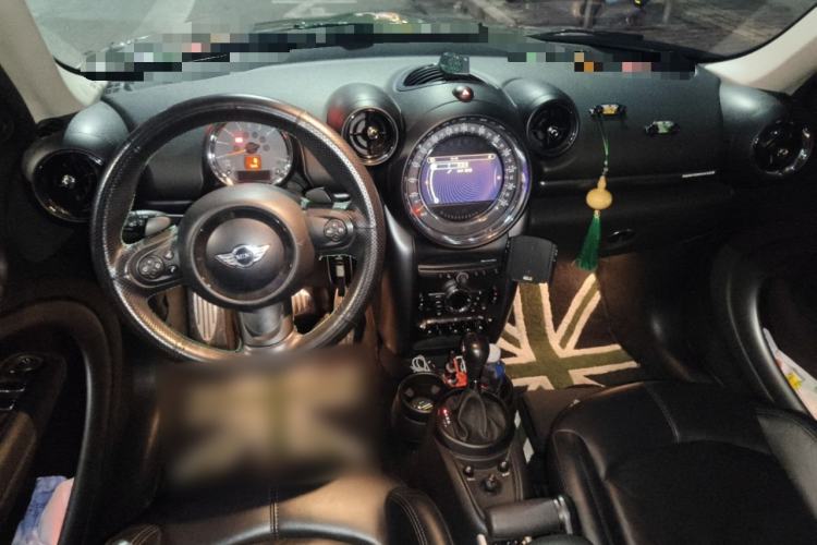 Used MINI Countryman 2014 1.6T COOPER S ALL4 Center Console