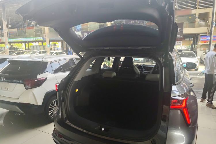 Used Changan CS75 PLUS 2024 3rd Generation Champion Edition 1.5T Intelligent Drive Dynamic Model