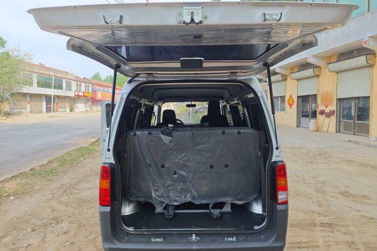 Used Wuling Zhiguang 2023 1.5L Practical Version 5/7 Seats