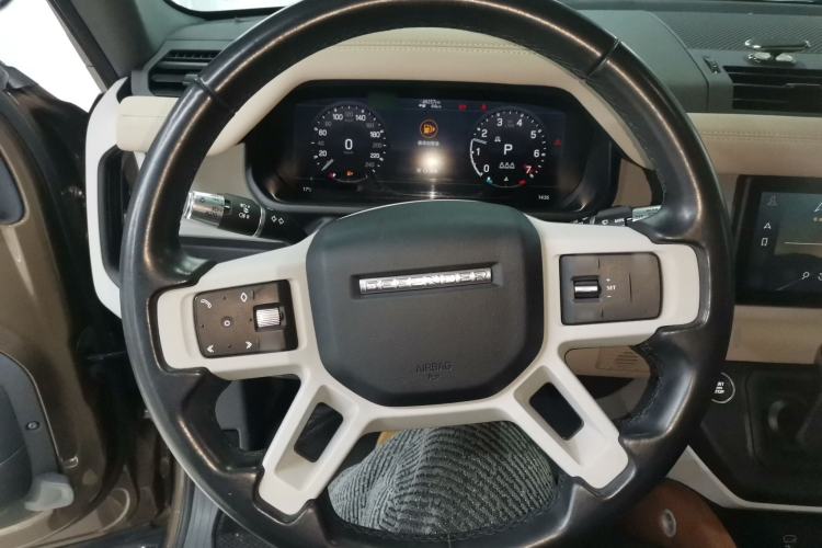 Used Land Rover Defender 2020 110 P400 SE
