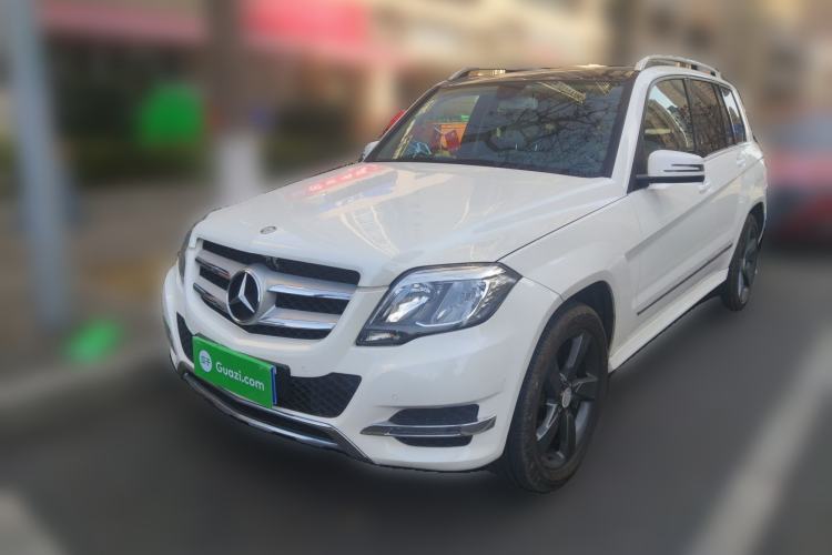 Used Mercedes-Benz GLK-Class 2013 GLK 300 4MATIC Dynamic Sunroof Model