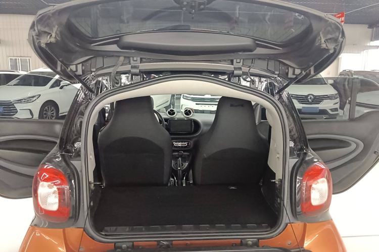 Used smart fortwo 2018 1.0L 52kW Hardtop Dynamic Version China V
