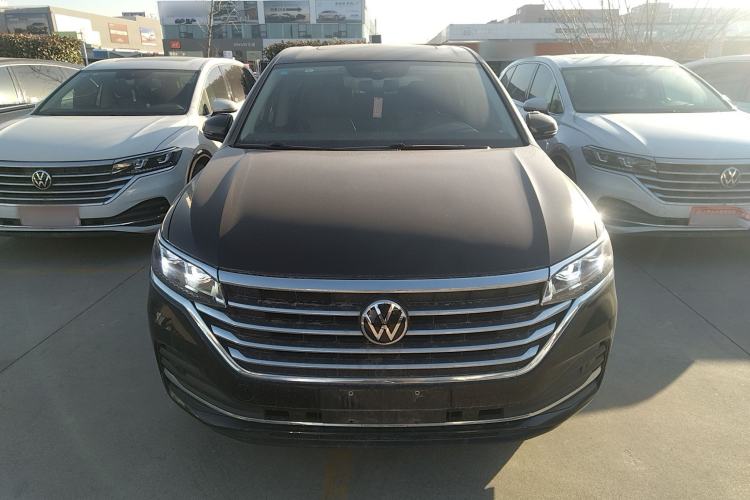 Used Volkswagen Viloran 2024 330TSI Luxury Edition
