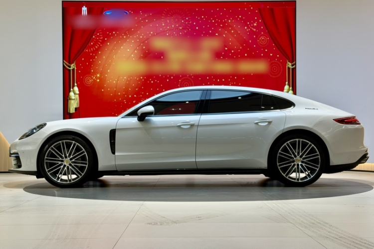 Used Porsche Panamera 2017 Panamera Executive Long Wheelbase 3.0T