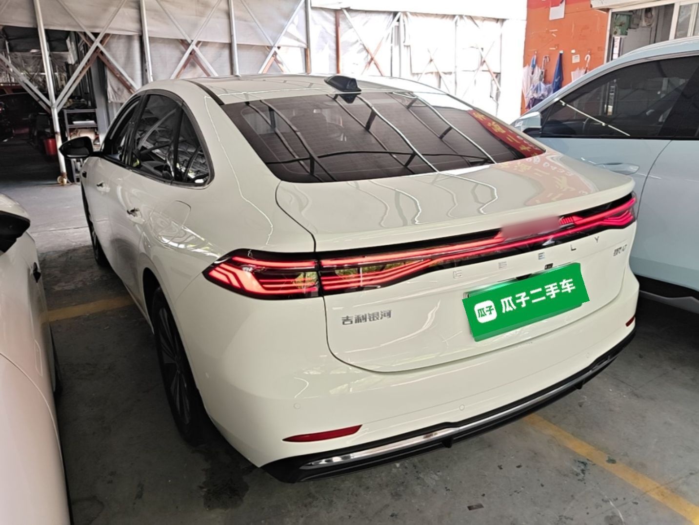 Geely Galaxy A7 2025 Model EM-i 150km Long-Distance Edition — снимка 4