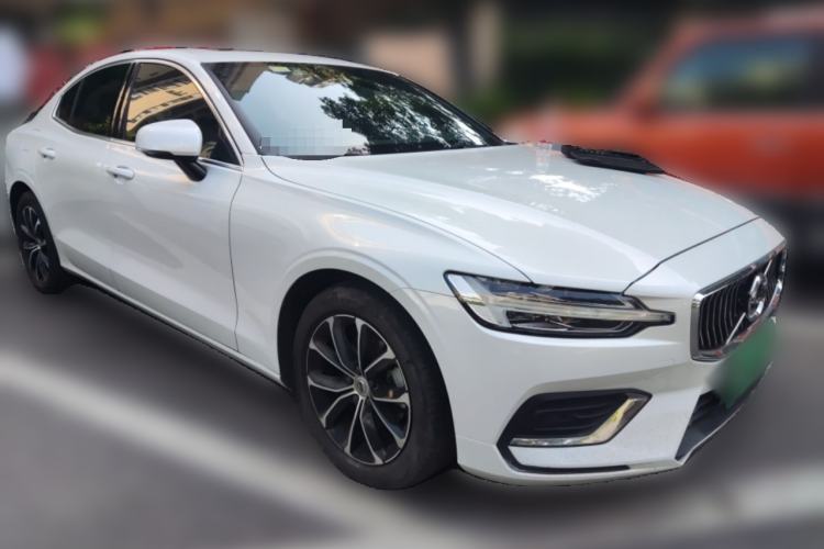 Used Volvo S60 2021 T4 Zhiyi Luxury Edition