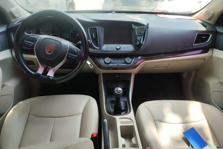 Used Roewe 360 2018 PLUS 1.5L Manual Luxury Edition
