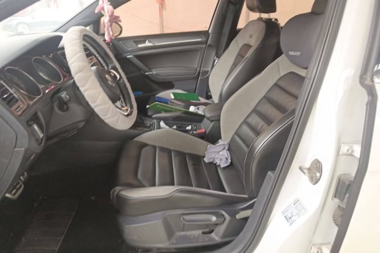 Used Volkswagen Golf 2017 280TSI Automatic R-Line Million-Vehicle Commemorative Edition