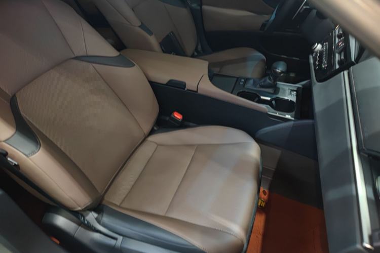 Used Lexus ES 2022 200 Excellence Edition
