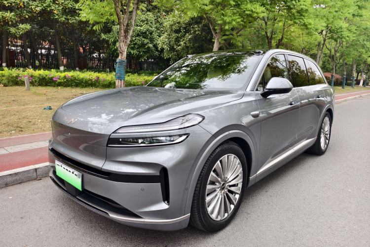 Used ONVO Luxeed L90 2025 Model—Max Six-Seater Version