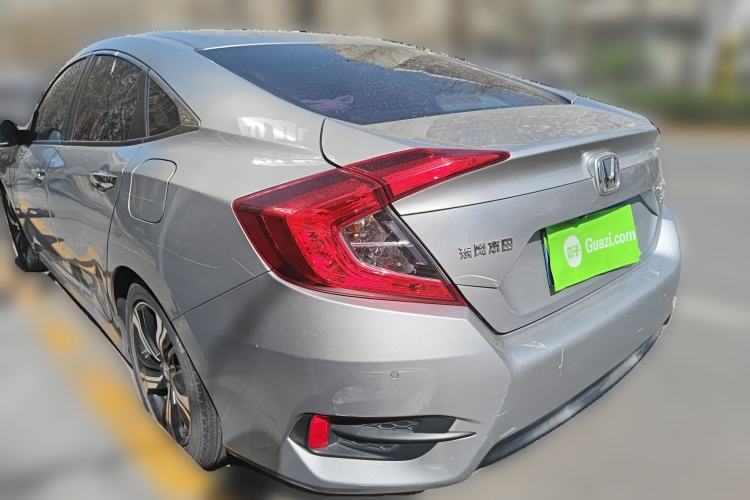 Used Honda Civic 2016 220TURBO CVT Prestige Edition
