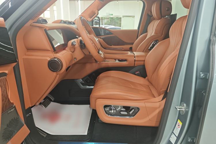 Used Yangwang U8 2023 Luxury Edition
