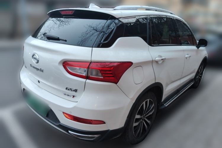 Used GAC Trumpchi GS4 2017 235T Manual Two-Wheel Drive Luxury Edition
