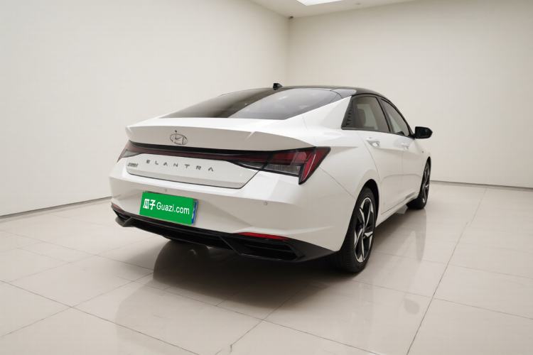 Used Hyundai Elantra 2022 1.5L CVT LUX Prestige Edition Exterior 5