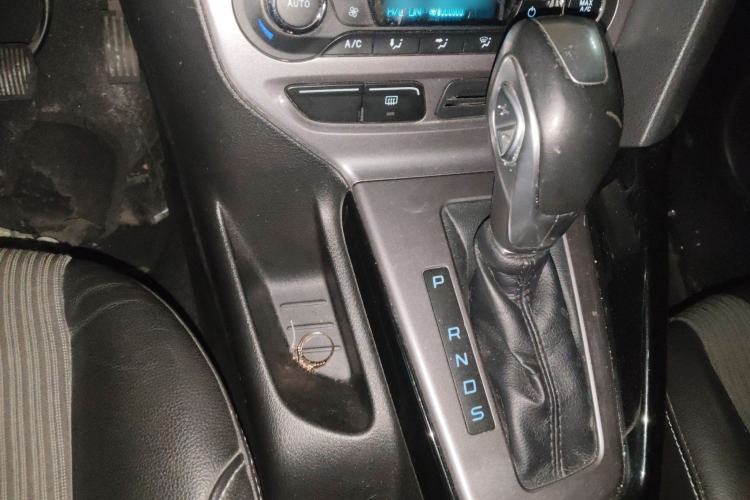 Used Ford Focus 2012 Sedan 1.6L Automatic Fashion Edition