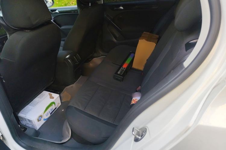 Used Volkswagen Golf 2012 1.6 Manual Comfort Edition
