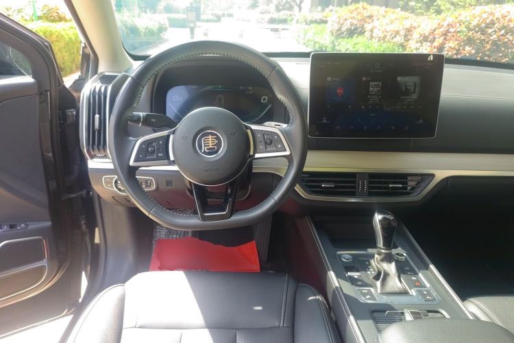 Used BYD Tang 2019 2.0T Automatic SmartConnect Luxury 7-Seater China VI Standard Steering Wheel